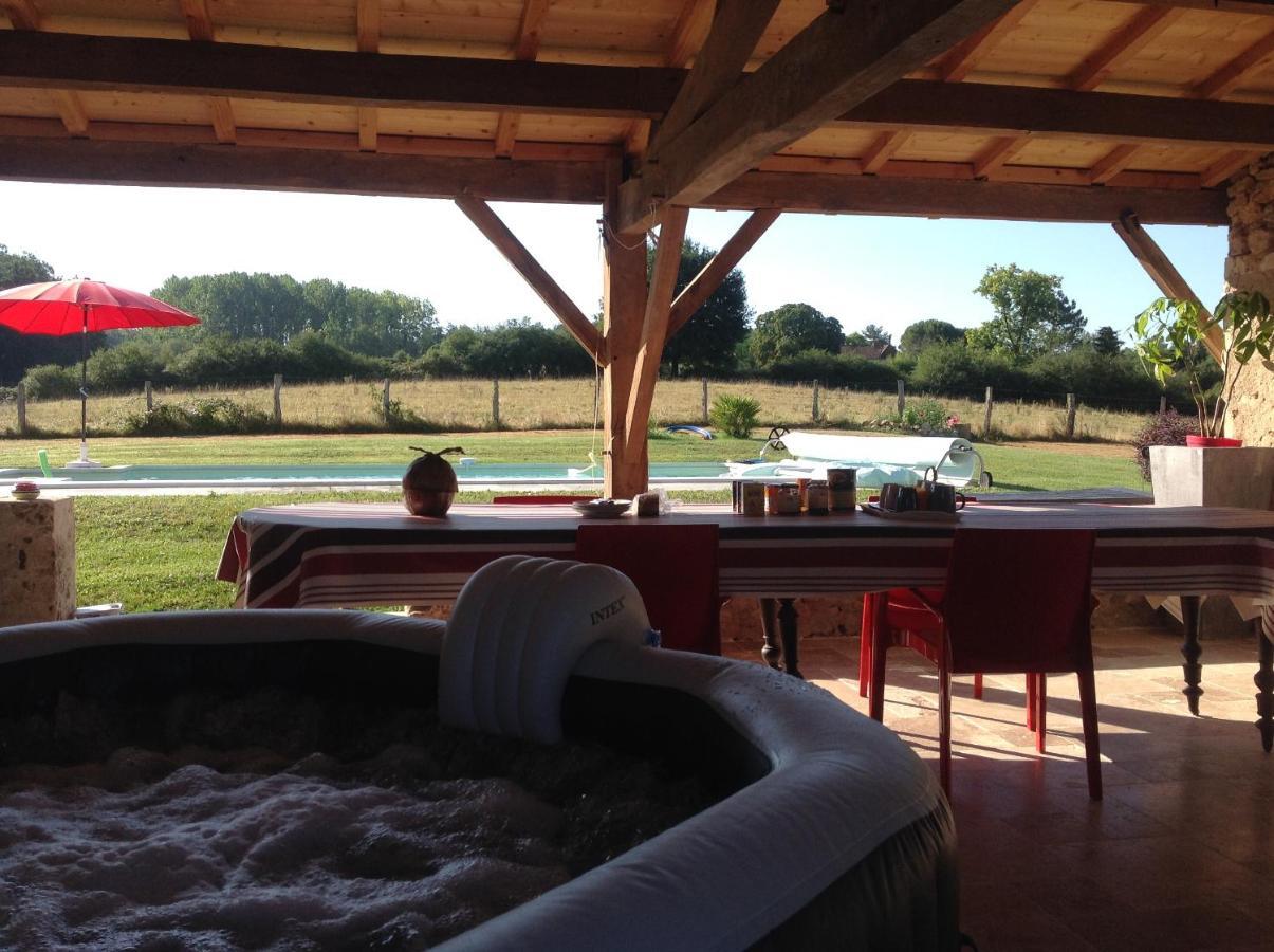 Bed and Breakfast La Girafe Bleue Lunas  Exterior foto